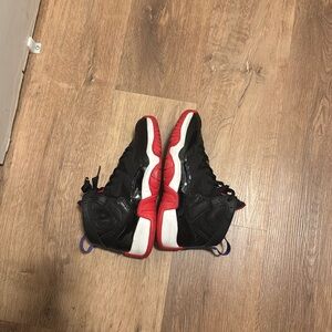 Jordan’s colorful and in good condition